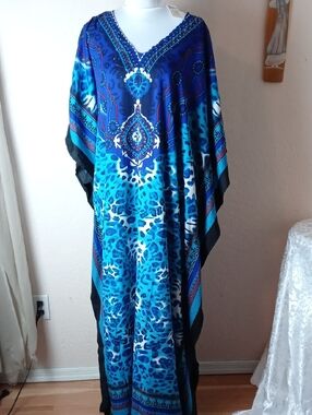 NWT Lapogee Vibrant Blue Printed Caftan